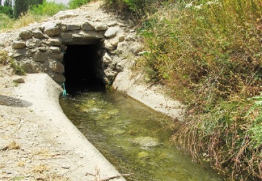 اهالی یک روستای جاجرم خواستار بسته ماندن چاه روستای مجاور شدند