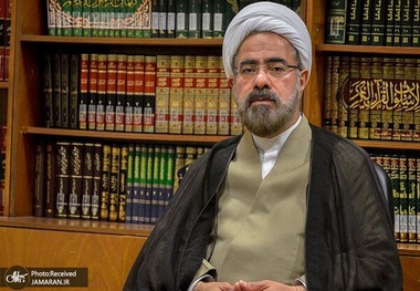 مرتضی جوادی آملی: از اندیشه های امام فاصله گرفته ایم/ زنان با حجاب مخالفتی ندارند، اما با اجبارهای ناشیانه مخالف هستند/  رسانه ها و نمایندگان جامعه تصمیم گیری داخل اتاق در بسته را نمی پذیرند