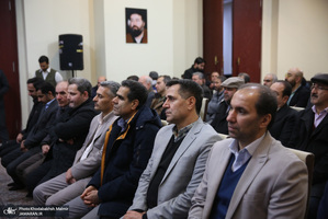 دیدار رئیس سازمان اسناد و کتابخانه ملی ، معاونین ومدیران با سید حسن خمینی