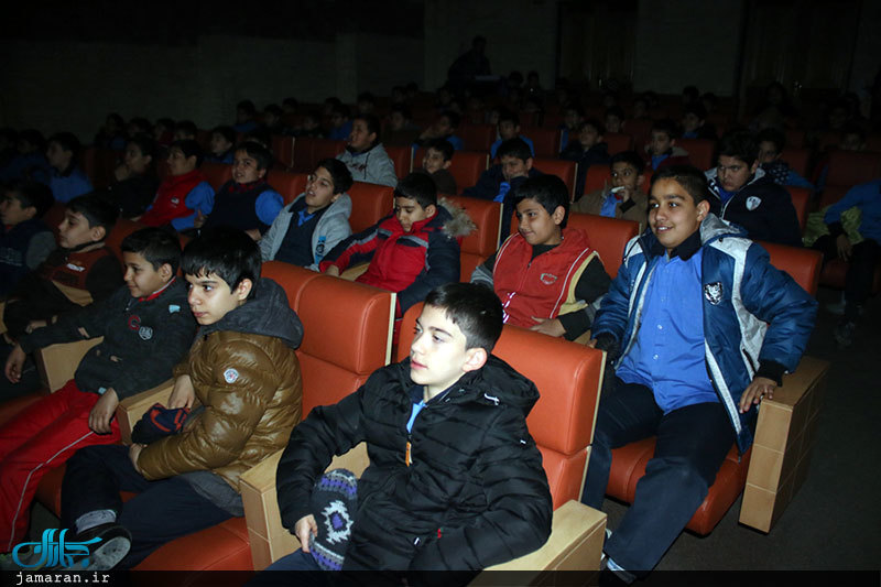 برگزاری برنامه های فرهنگی، هنری و آموزشی در نگارستان امام خمینی(س) اصفهان