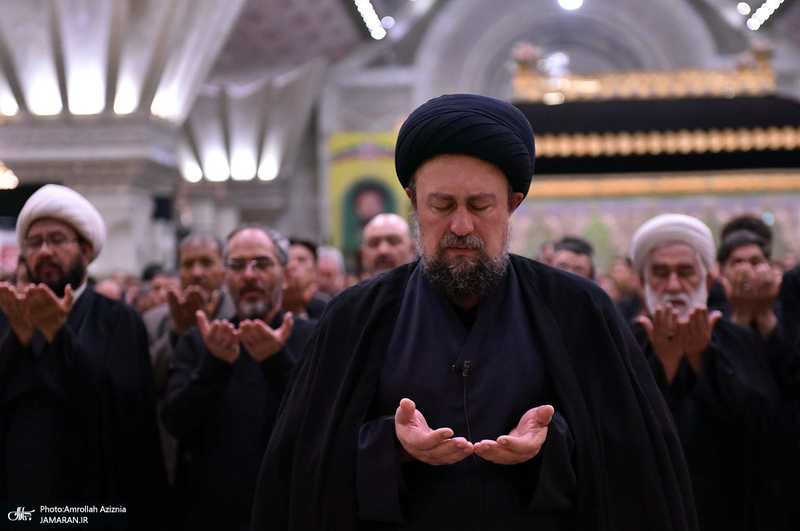 عزاداری ظهر عاشورا در حرم مطهر امام خمینی (س)