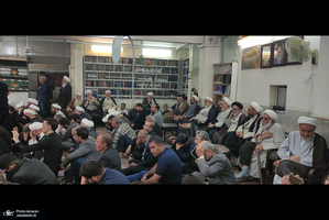 مراسم عزاداری شهادت امام صادق (ع)  در بیت آیت الله العظمی صانعی (ره)