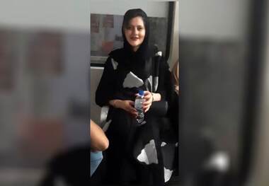 اظهارات صریح پدر مهسا امینی: فیلمی که نشان دادند مورد تایید من نیست/ مهسا هیچگونه بیماری نداشته است