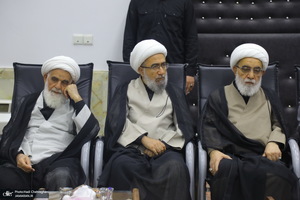 سفر رئیس جمهوری به قم و دیدار با مراجع و علما -3