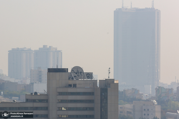هوای اکثر مناطق شهر تهران در وضعیت قرمز + نقشه آلودگی هوا در 5 بهمن 1404