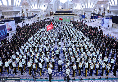 عزاداری دانشجویان دانشگاه علوم انتظامی امین در حرم مطهر امام خمینی(س)