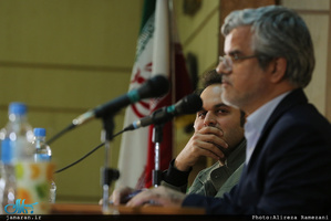 اکران دانشجویی فیلم ترور سرچشمه در دانشگاه علوم پزشکی تهران با حضور محمدرضا بهشتی و محمود صادقی 