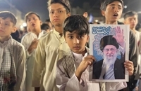 تظاهرات در همبستگی با رهبر انقلاب اسلامی در کراچی پاکستان (7)