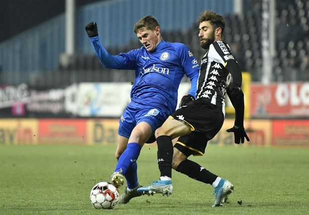 توقف شارلوا مقابل  کورتریک در حضور قلی‌زاده
