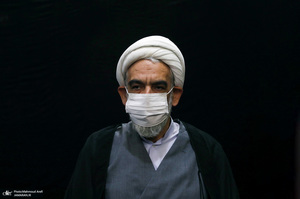 مراسم تشییع پیکر آیت‌الله اختری /  آیت الله محسن قمی