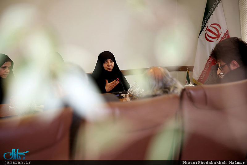 بازدید جمعی از مدیران موسسه تنظیم و نشر آثار امام(س) از مرکز اسناد کتابخانه ملی 