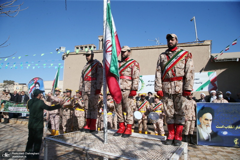 مراسم بزرگداشت 12 بهمن و گلباران بیت امام خمینی(س) در قم