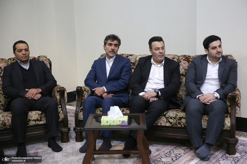 دیدار مدیرعامل و مدیران بانک دی با سید حسن خمینی
