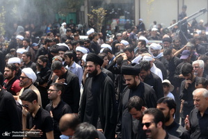 دسته عزای شهادت امام صادق(ع) با حضور آیت الله العظمی وحید خراسانی