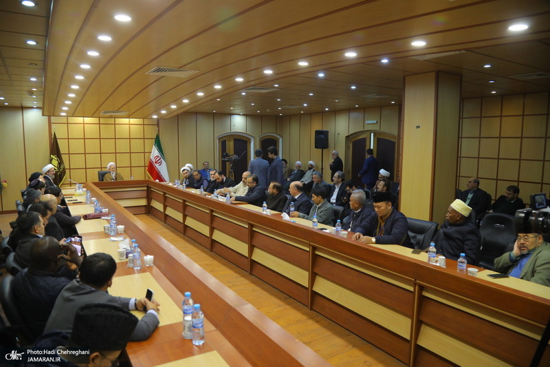 دیدار اساتید و روسای دانشگاه های کشورهای اسلامی با آیت الله العظمی جوادی آملی‎