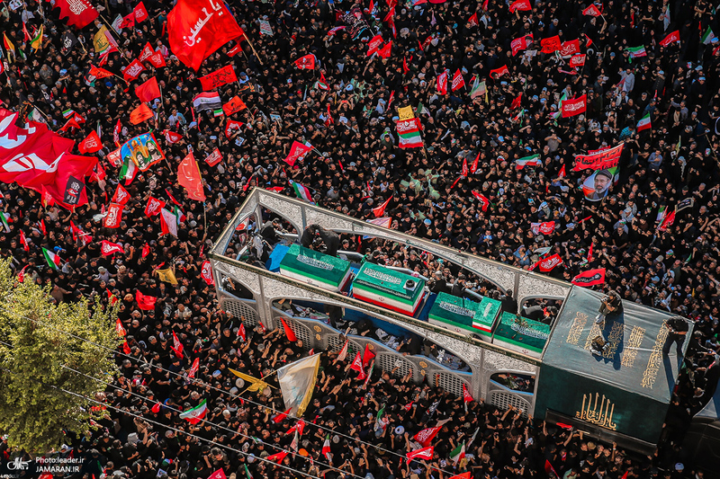 تشییع پیکر مطهر رهبر شهید انقلاب اسلامی در مشهد مقدس