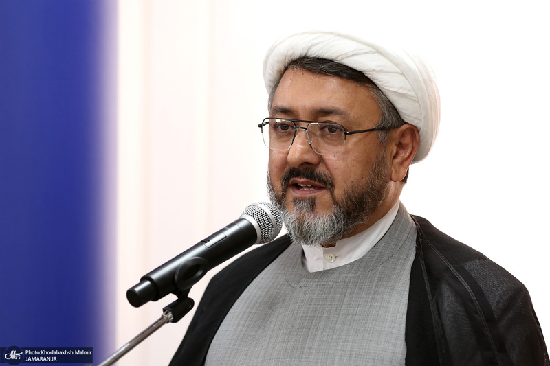 رونمایی از کتاب «روح‌ زندگی در نگاه روح‌الله»