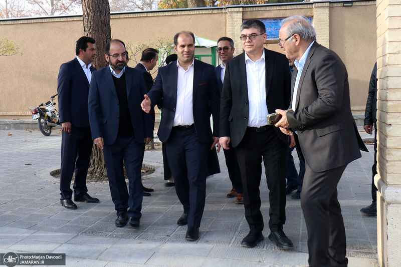 بازدید سفیر ازبکستان در ایران از بیت تاریخی امام در خمین