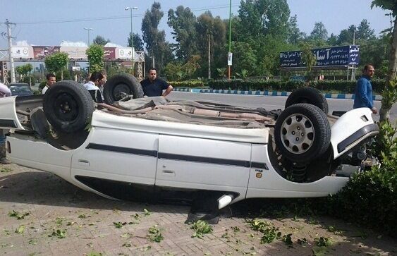 واژگونی پژو در محور بوشهر برازجان ۲ کشته برجای گذاشت