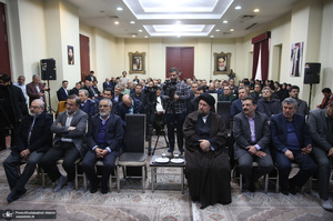 دیدار رئیس و مدیران بنیاد مستضعفان با سید حسن خمینی