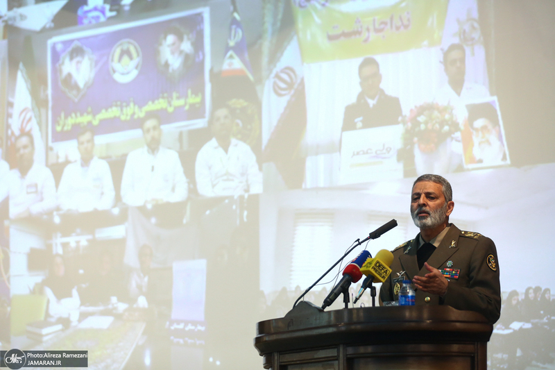 مراسم تجلیل از پرستاران و دانشجویان نمونه دانشکده پرستاری دانشگاه علوم پزشکی ارتش