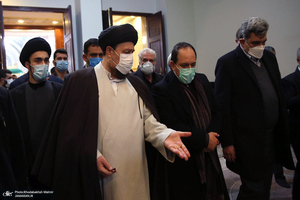 وداع با پیکر مطهر شهید محسن فخری زاده در حرم امام خمینی(س)