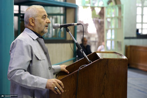 عصر شعر و محفل ادبی ( طبیب جان ) در حسینیه جماران