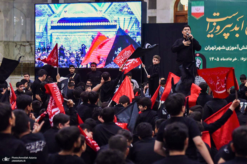 چهاردهمین سوگواره دانش آموزی احلی من العسل در حرم مطهر امام خمینی (س)