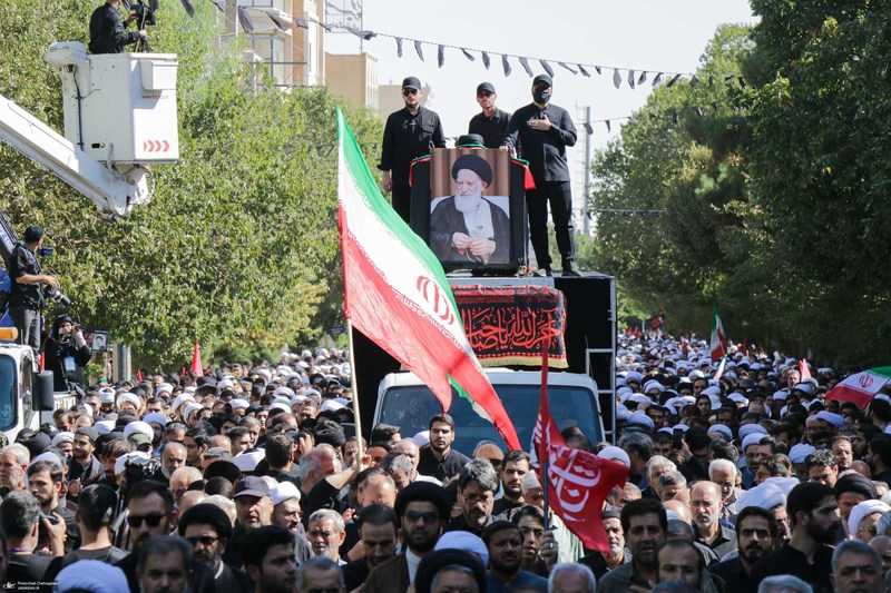 مراسم تشییع آیت الله العظمی شبیری زنجانی-۲