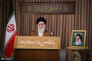 عبارت نصب شده در حسینیه امام خمینی(س) در سخنرانی امروز رهبر انقلاب چه بود؟ + عکس
