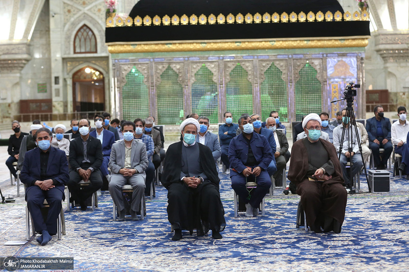 تجدید میثاق سرپرست و کارکنان موسسه تنظیم و نشر آثار امام خمینی(س) با آرمان های بنیانگذار جمهوری اسلامی