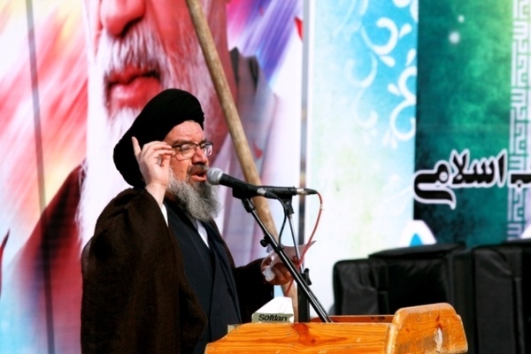 راهپیمایی 22 بهمن مانور مقاومت در برابر آمریکاست  ملت ایران در اوج اقتدار است