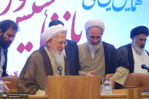 همایش یکصدمین بازتأسیس حوزه های علمیه قم (79)