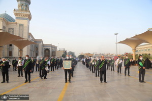 پیاده روی خادمان حرم کریمه اهل بیت(ع) در شب ولادت امام رضا(ع)