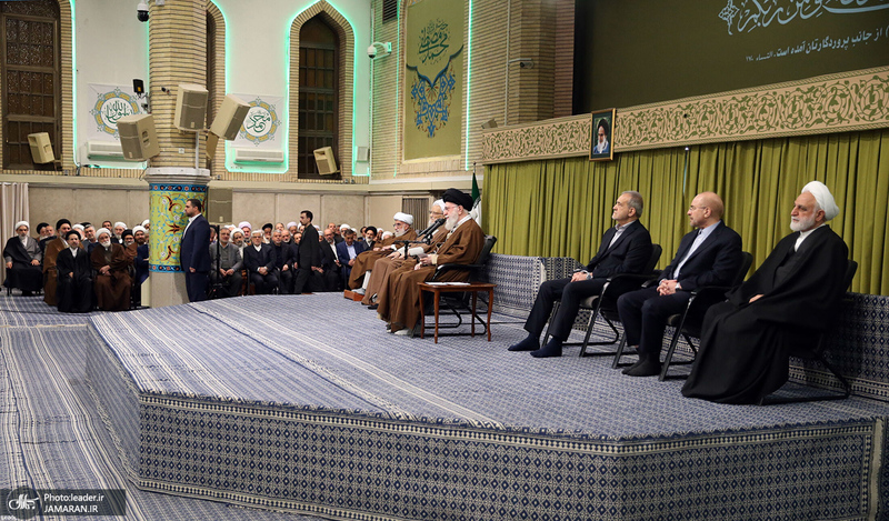 دیدار مسئولان نظام و سفرای کشورهای اسلامی با رهبر معظم انقلاب