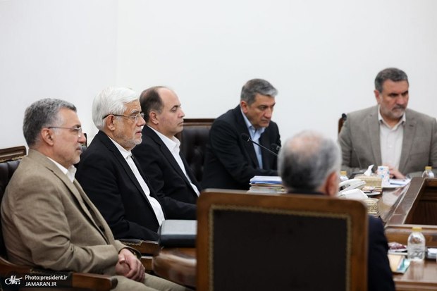 عارف: دولت حساسیت‌های لازم برای مقابله با بیماری‌های دامی را دارد/ واکسن یک کالای راهبردی است/ تامین امنیت غذایی از مهمترین راهبردهای دولت است/ در حال واگذاری بخشی از وظایف حاکمیتی به بخش خصوصی هستیم