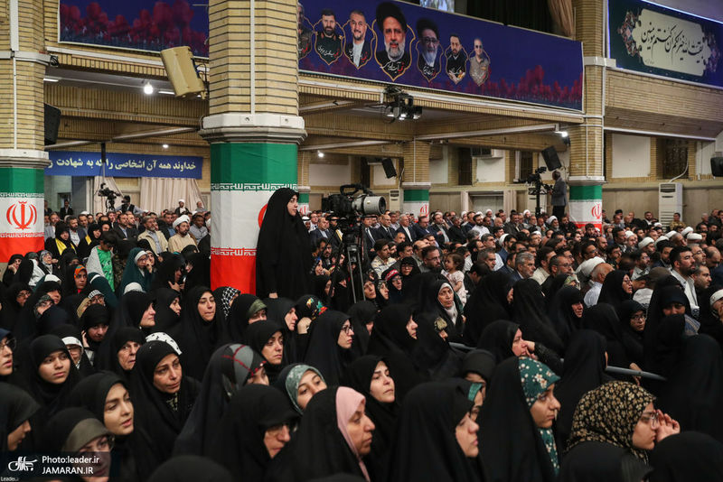 مراسم بزرگداشت شهید رئیسی و شهدای پرواز اردیبهشت