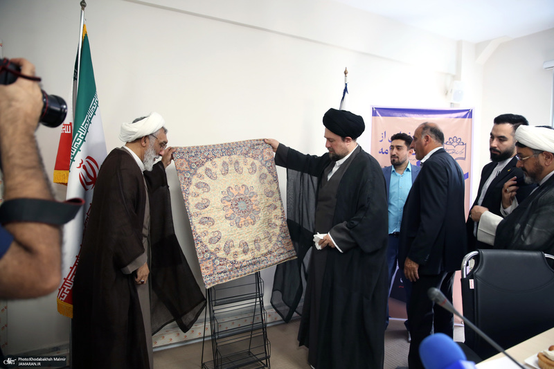 آیین رونمایی  از فصلنامه گواه در مرکز اسناد انقلاب اسلامی