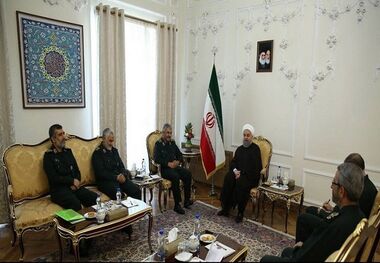 همه روایت ها از دیدار فرماندهان سپاه با روحانی + انتقاد حسام الدین آشنا از سخنان سردار حاجی زاده