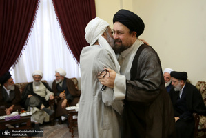 حاشیه تجدید میثاق هیأت رئیسه و اعضای مجلس خبرگان رهبری با آرمان های امام خمینی(س)