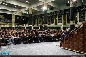 اولین شب مراسم عزاداری حضرت اباعبدالله الحسین(ع) با حضور رهبر معظم انقلاب