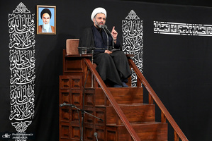 مراسم عزاداری اربعین حسینی با حضور هیئت‌های دانشجویی در حسینیه امام خمینی