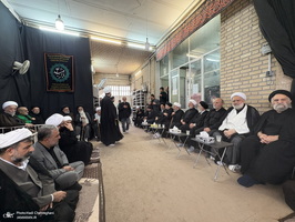 مراسم عزاداری روز تاسوعای حسینی در بیوت مراجع و علماء‎
