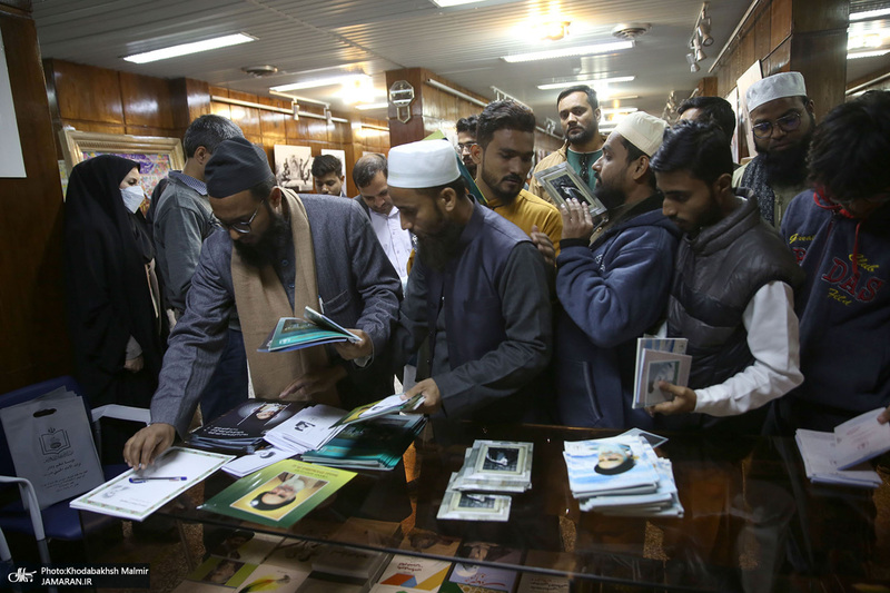 بازدید جمعی از فرهیختگان کشور هند از جماران‎