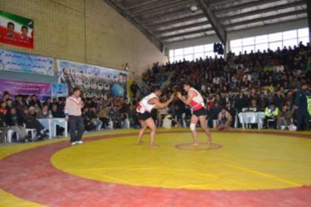 مسابقات کشتی باچوخه جام رمضان در مشهد