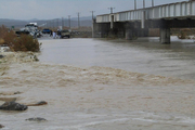 سیلاب 2مسیر در جنوب سیستان و بلوچستان را بست