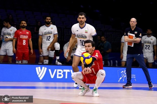 ستاره والیبال ایران: مطمئنم روز به روز پیشرفت می کنیم