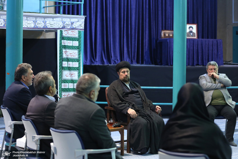 دیدار اعضای شورای مرکزی حزب اعتماد ملی با سید حسن خمینی