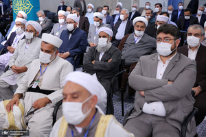 دیدار مسئولان نظام و میهمانان کنفرانس وحدت اسلامى‌ با رهبر معظم انقلاب