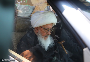  دسته عزاداری روز شهادت امام صادق (ع) با حضور آیت الله العظمی وحید خراسانی 